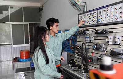 Manufacturing Manpower