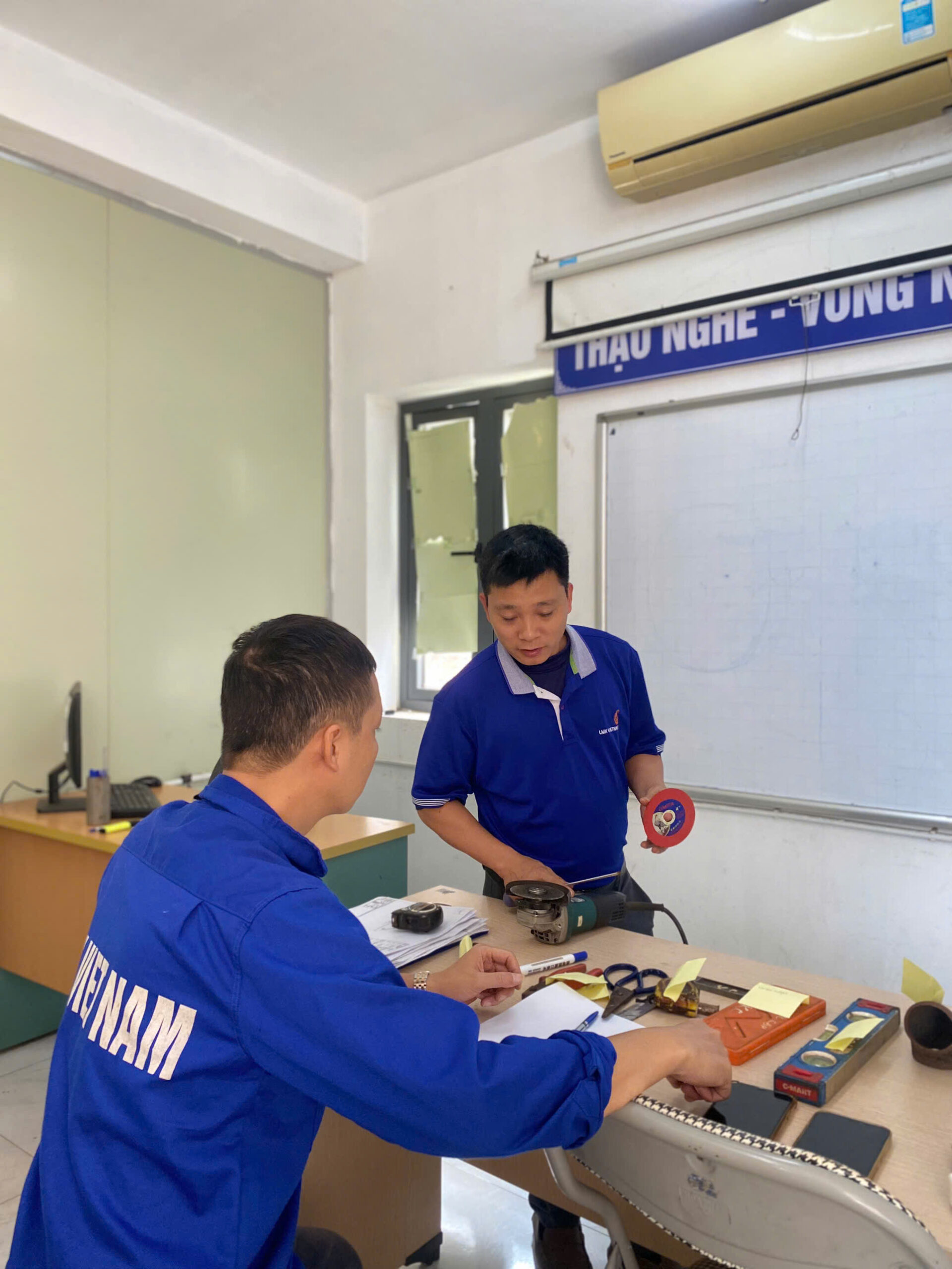 Vietnam Creates Favorable Conditions to Strengthen High-Quality Contract-Based Workforce Supply