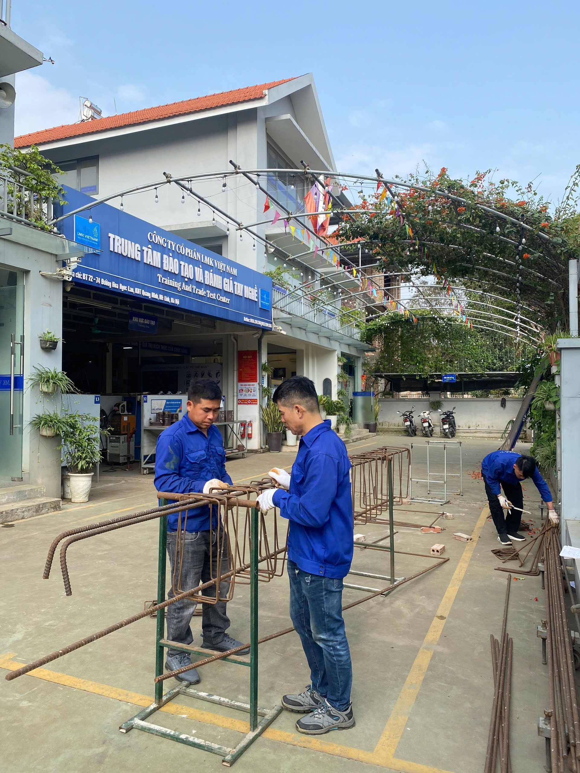Vietnam Manpower Strengthens Rebar Worker Training for Construction Projects in Romania