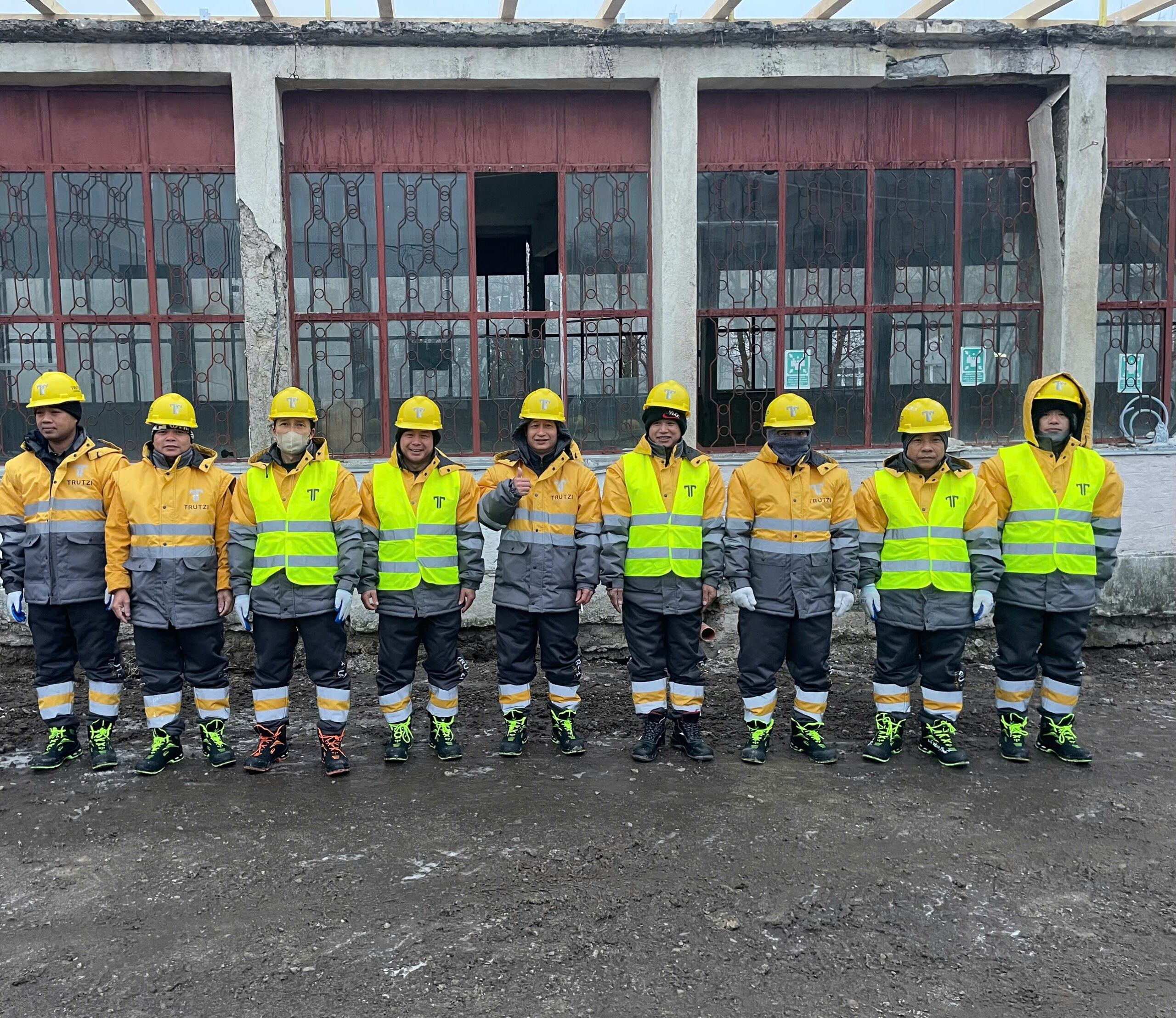 Vietnam Manpower Workforce Demonstrates Dedication Across Europe Despite Winter Conditions